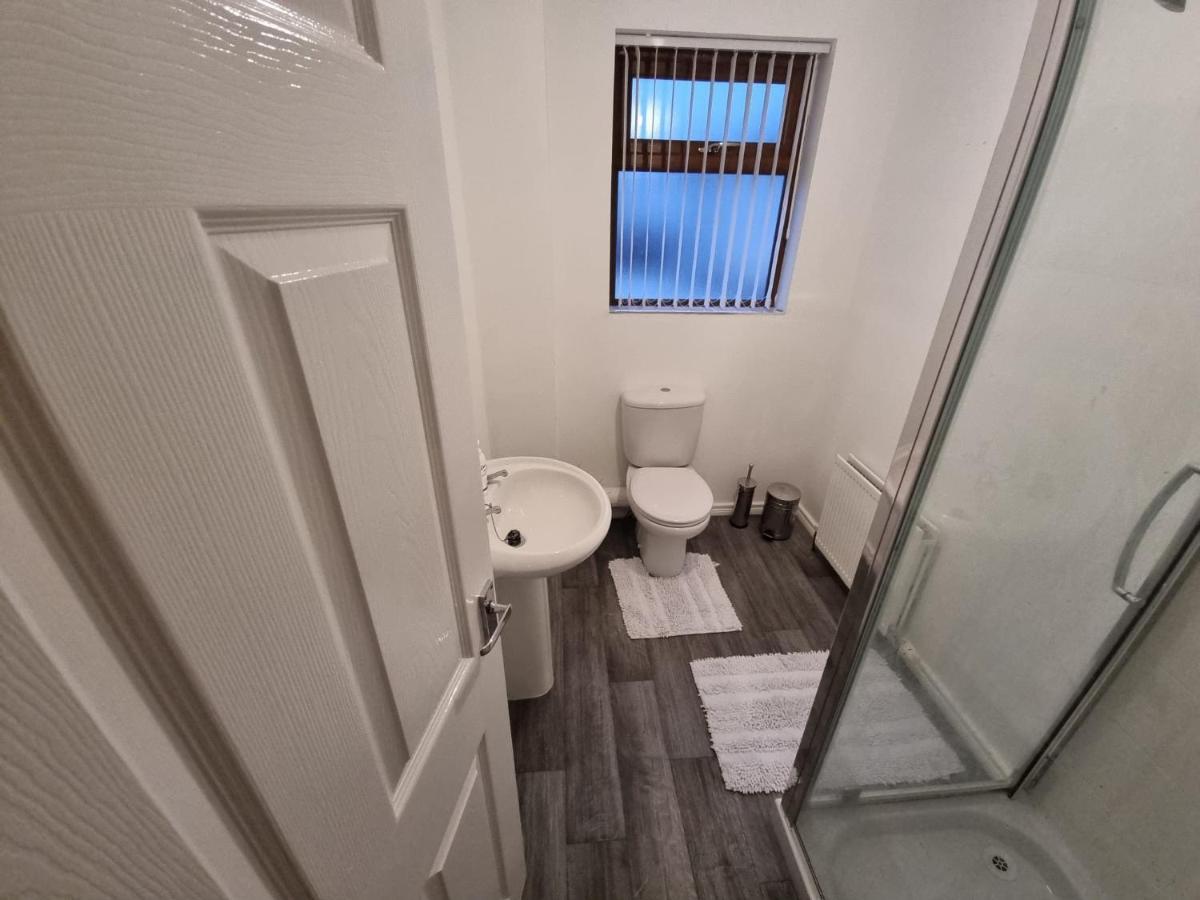 The Townhouse, Derry City Centre. Екстер'єр фото